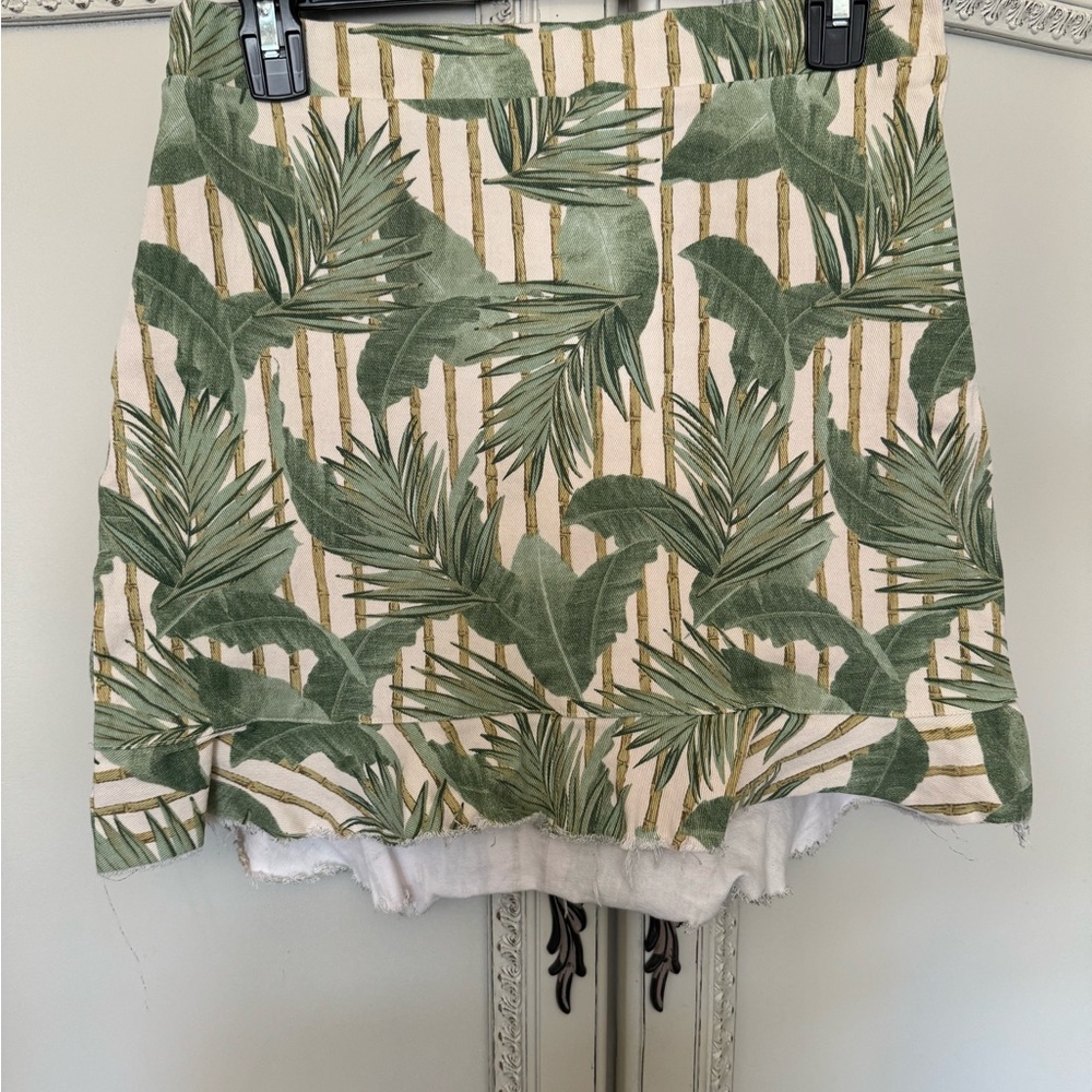 Tropical Green Leaf Print Skirt